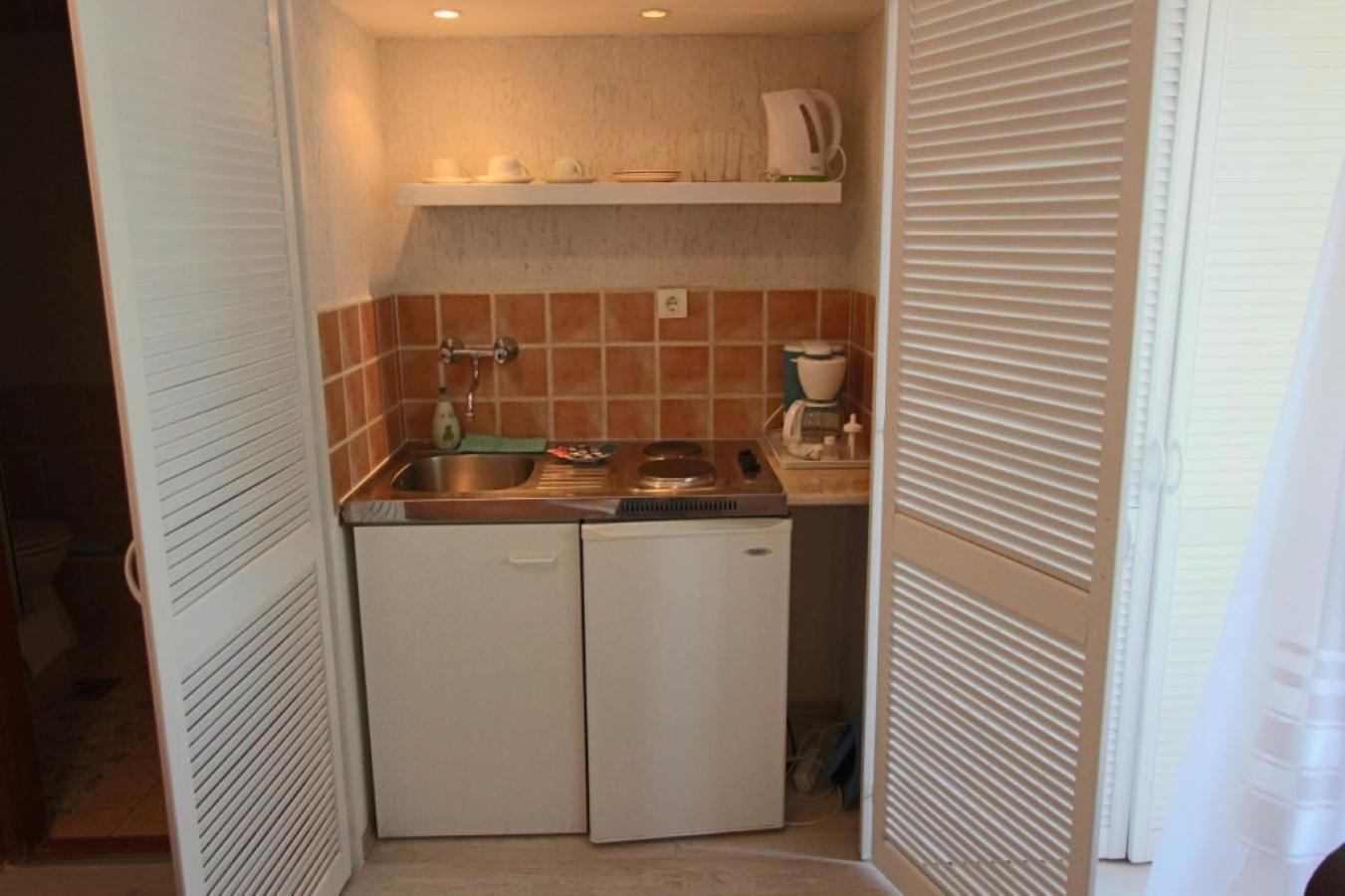 Ariel apartmanok Siófok Esterno foto