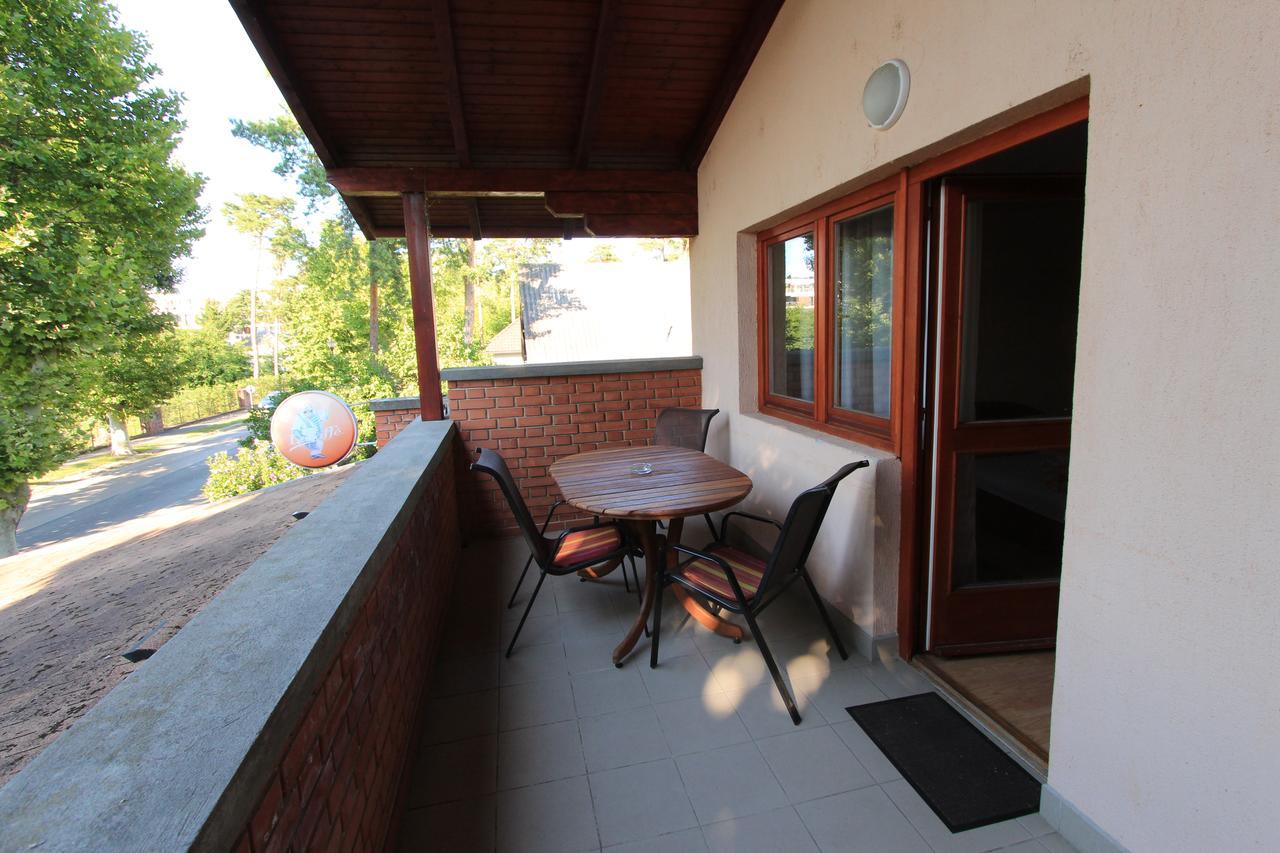 Ariel apartmanok Siófok Esterno foto